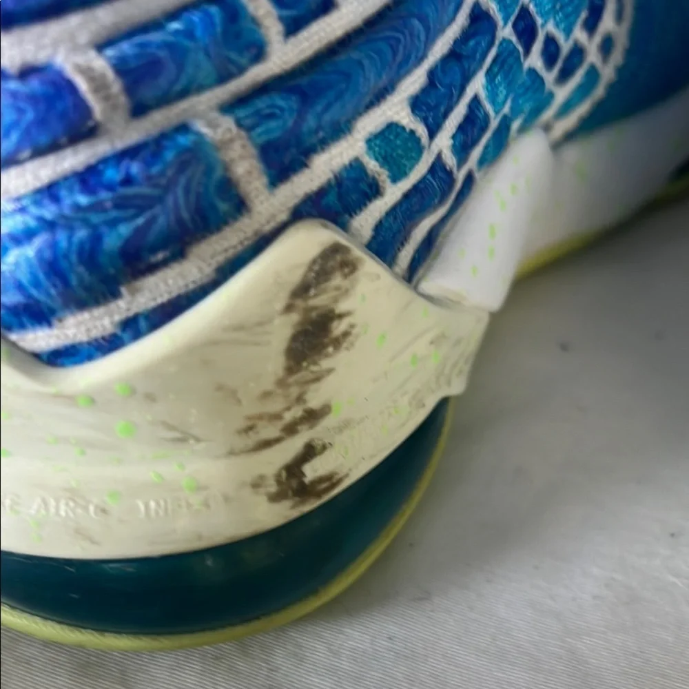Nike step into